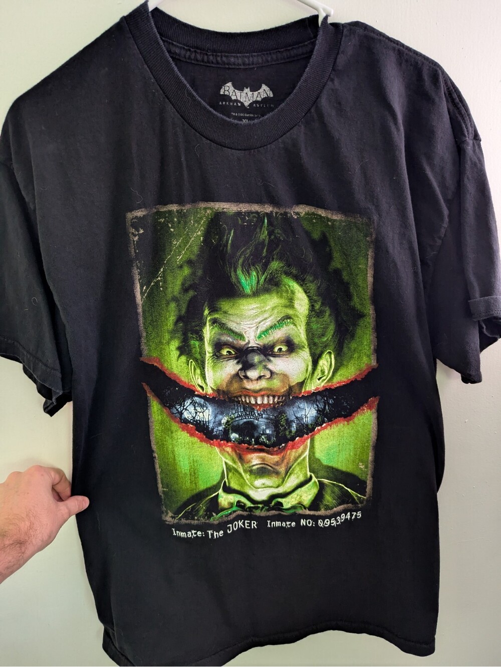 Batman Arkham Asylum Joker Graphic T-Shirt Black Size XL